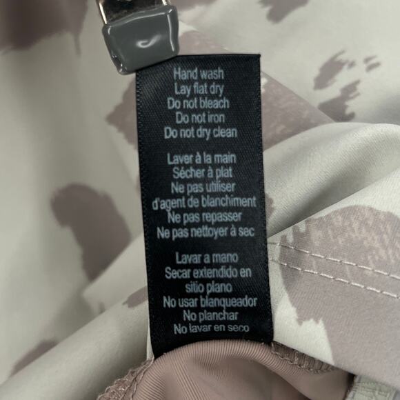 BEACH RIOT Ruby Crop Tank Womens M Taupe Cow Print Racerback V Neck Athleisure - Picture 9 of 14